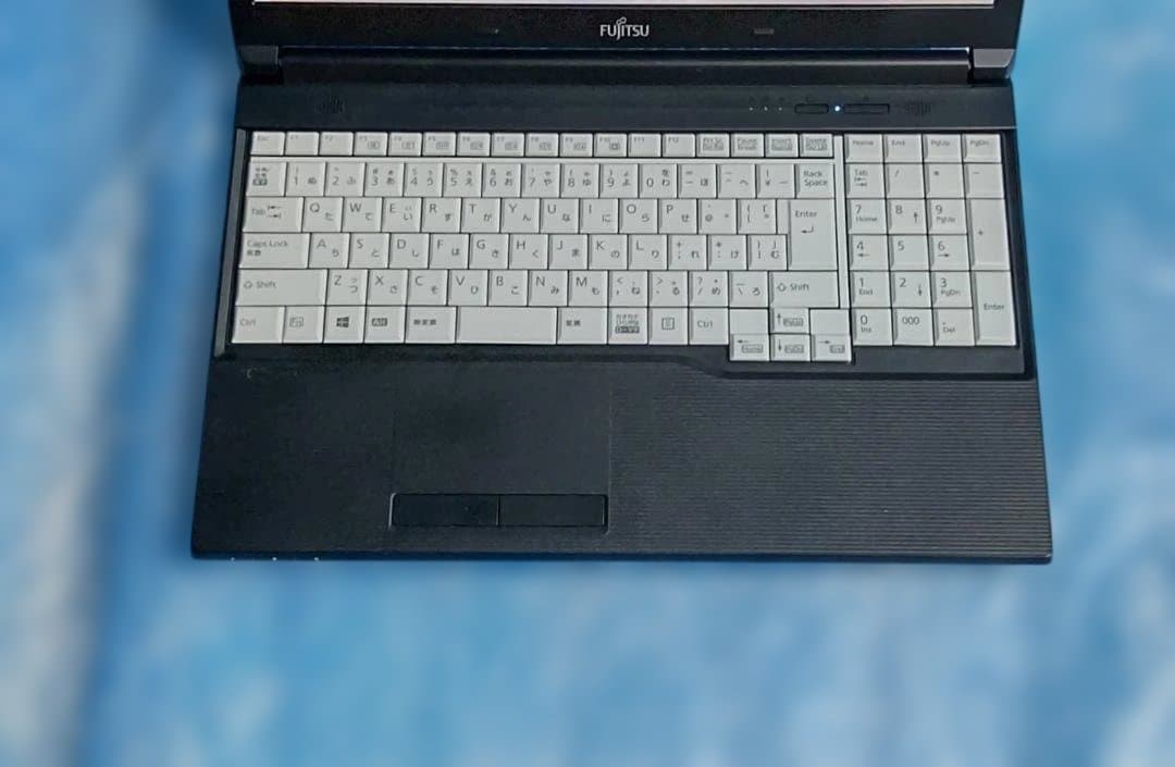 美品 日本製 LIFEBOOK38 Core i7 SSD Win11