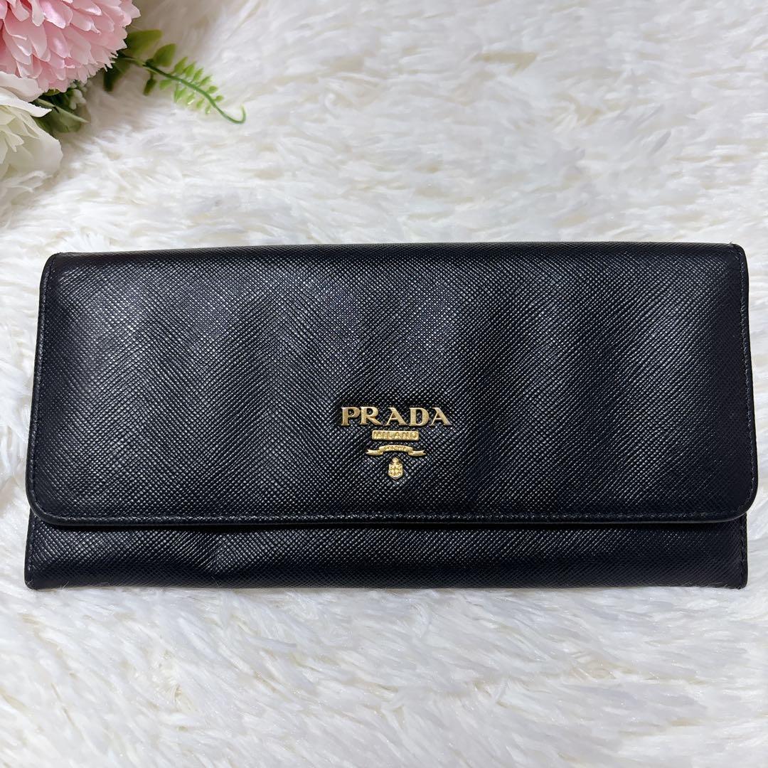 美品✨プラダ バイカラー フラップ 長財布 サフィアーノ ゴールド金具 黒 白