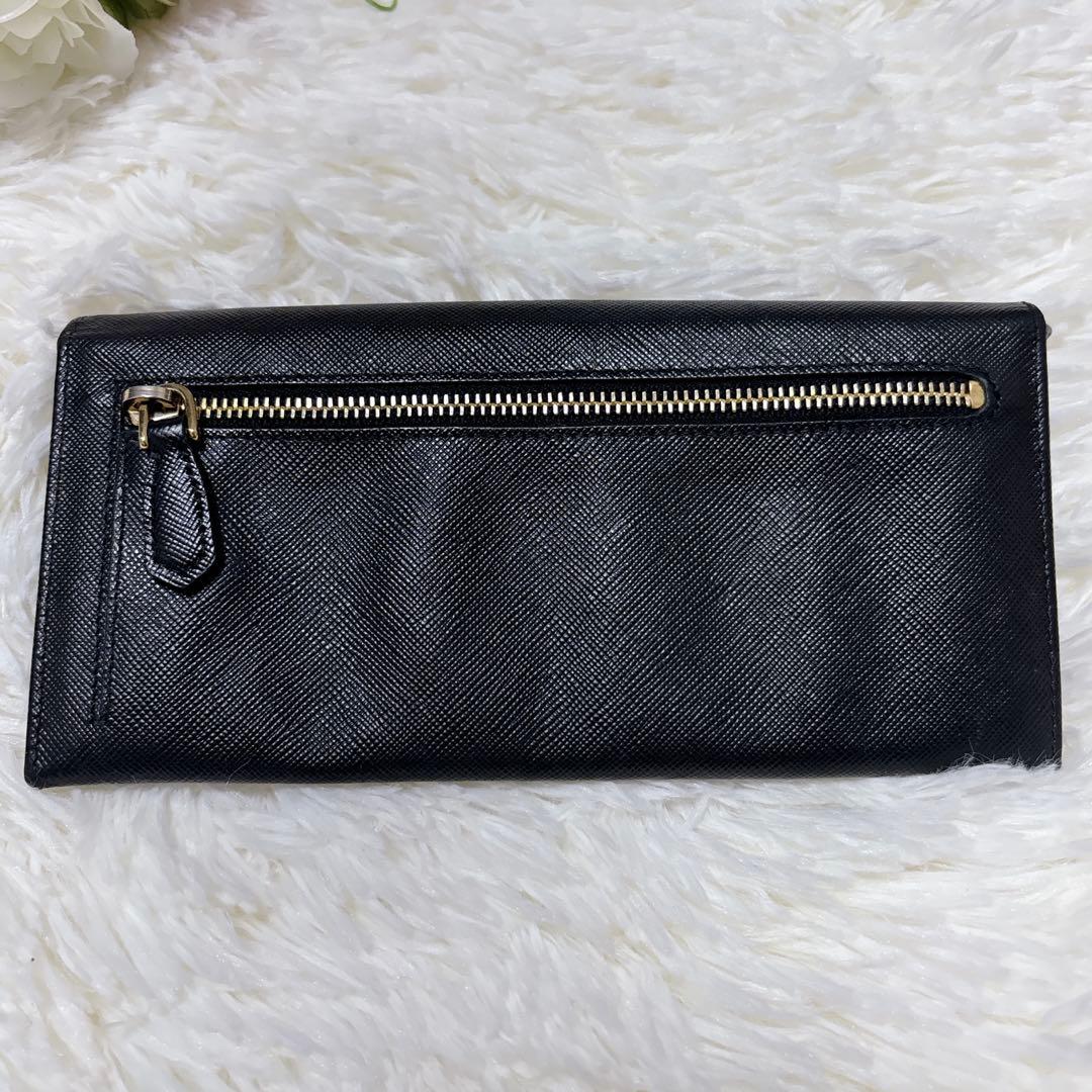 美品✨プラダ バイカラー フラップ 長財布 サフィアーノ ゴールド金具 黒 白