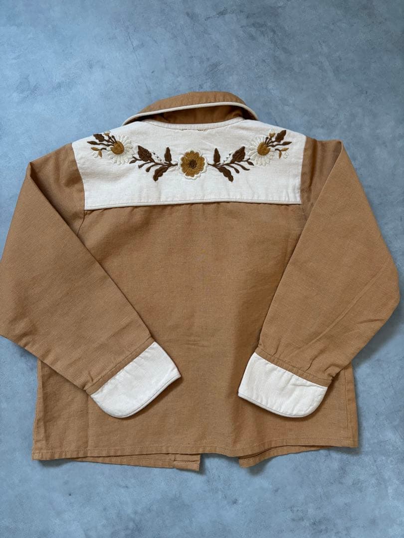 apolina 刺繍入り長袖シャツ 5-7Y