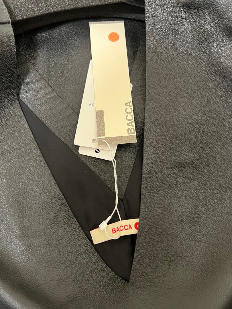 BACCA ソフトシープレザー ベストチュニック 36
