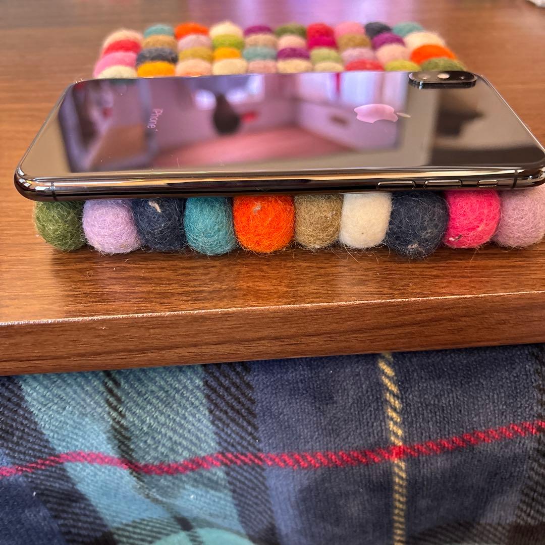 iPhone XS Max 256GB SIMロック解除品