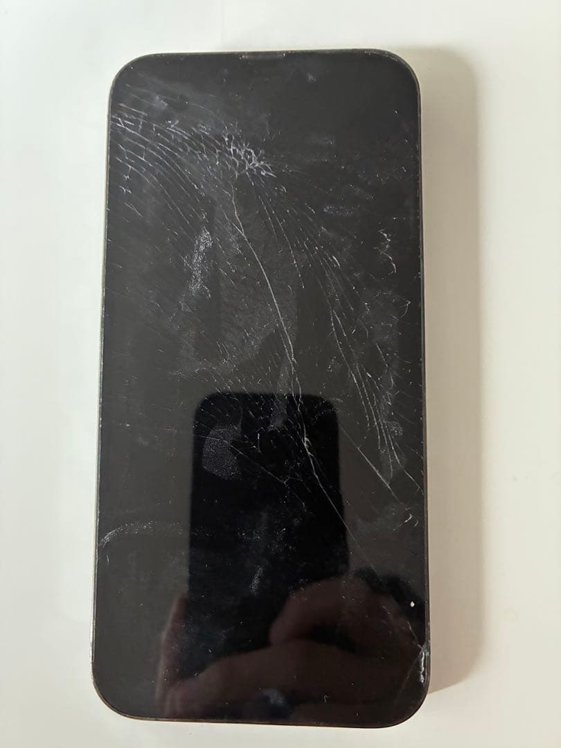 iPhone 13 Pro MAX 128 GB グリーン 本体 画面傷あり