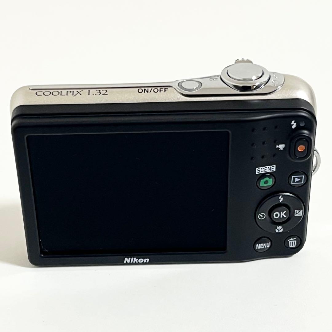 デジタルカメラ Nikon coolpix L32