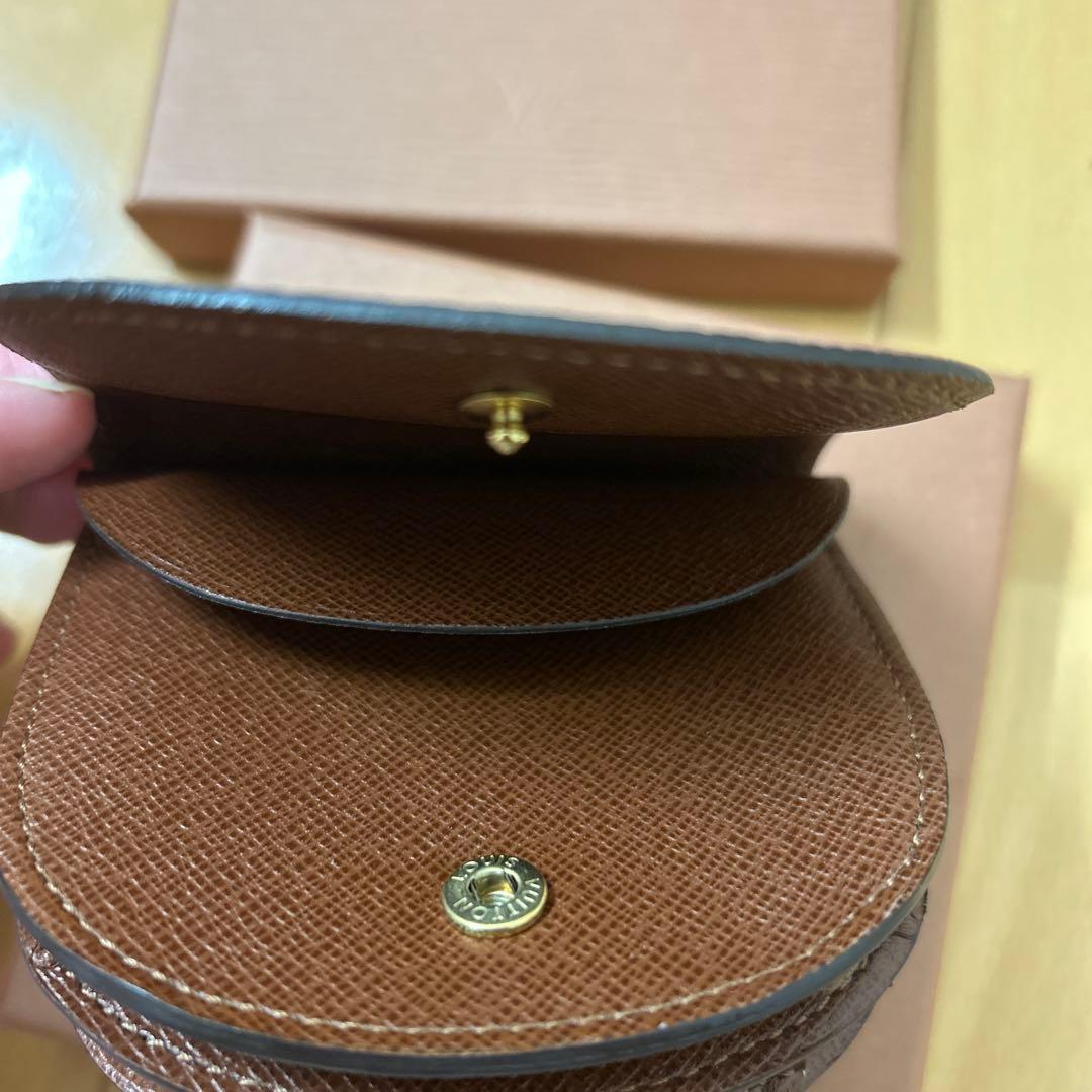 【新品未使用】LOUISVUITTONモノグラム ケース　箱袋付き