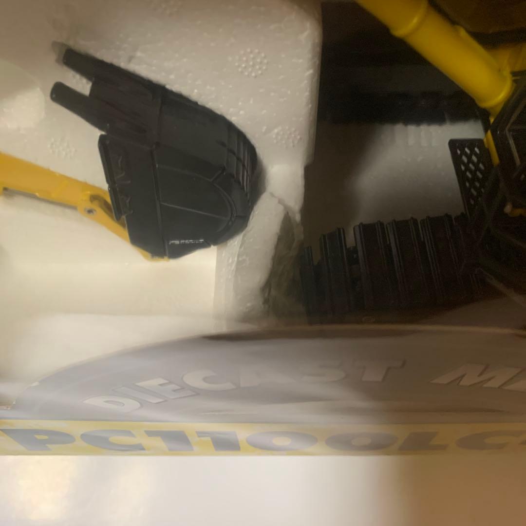 コマツ PC1100LC-6 ミニチュア重機　JOAL 1/50