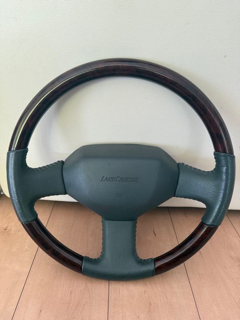 ゴリラ　トヨタ　ランドクルーザー70 ステアリング　ウッドレザーハンドル
