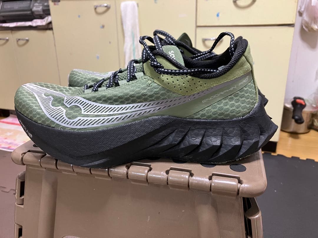 スパイク・シューズ Saucony Endorphin pro 4 -26.5cm