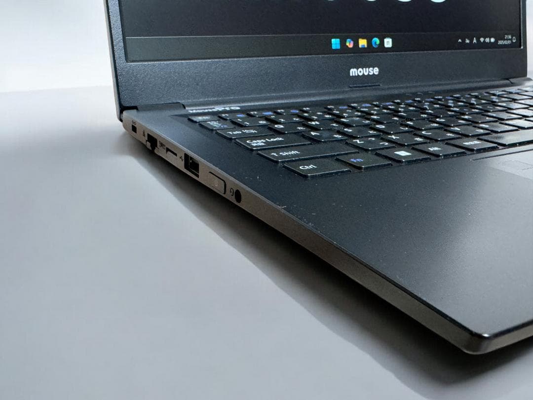 ⭐特価⭐高性能＆軽量⭐MouseComputer MPro-NB211⭐