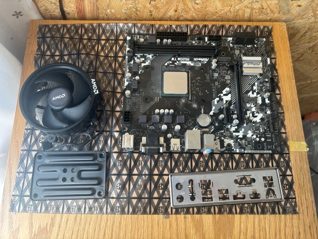 ASRock A520M TW＋Ryzen5 3500