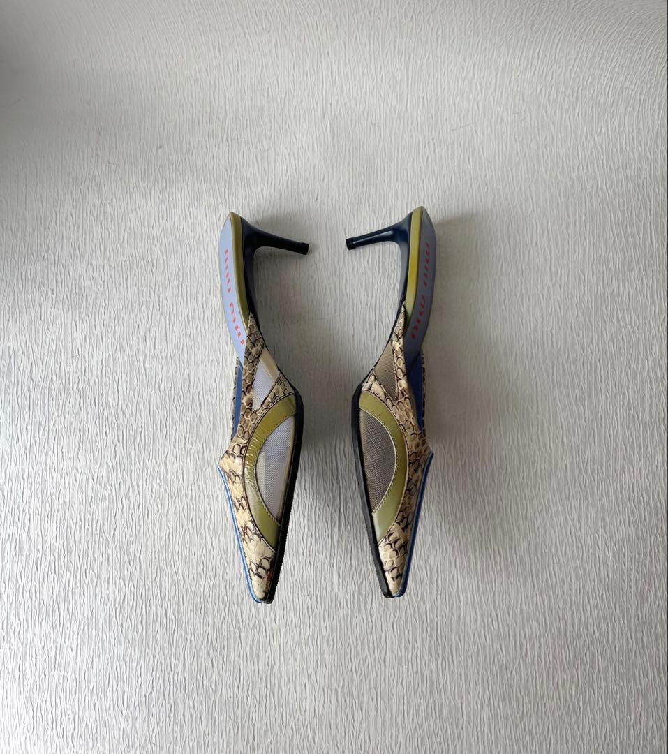 激レア 美品miu miu ポインテッドトゥ 異素材 蛇革 ミュール サンダル