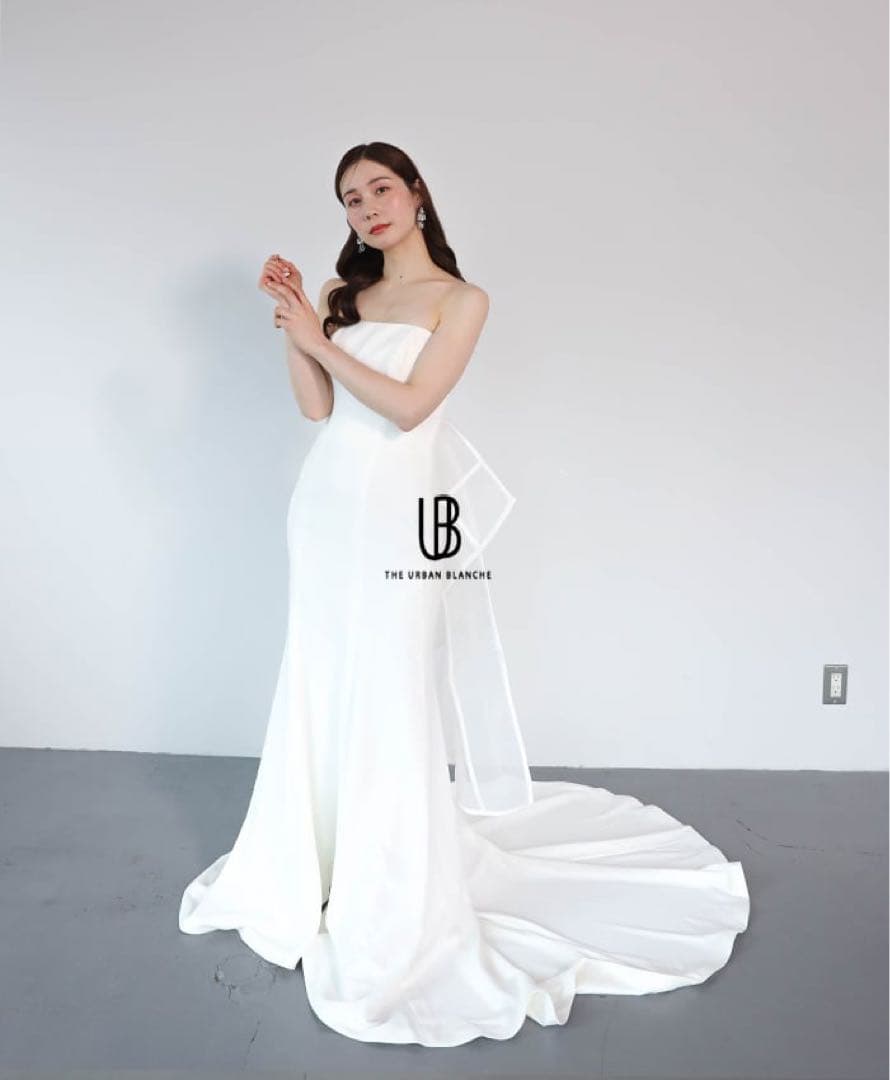 【p.】 アーバンブランシュ WD110 ウェディングドレス パフスリーブ