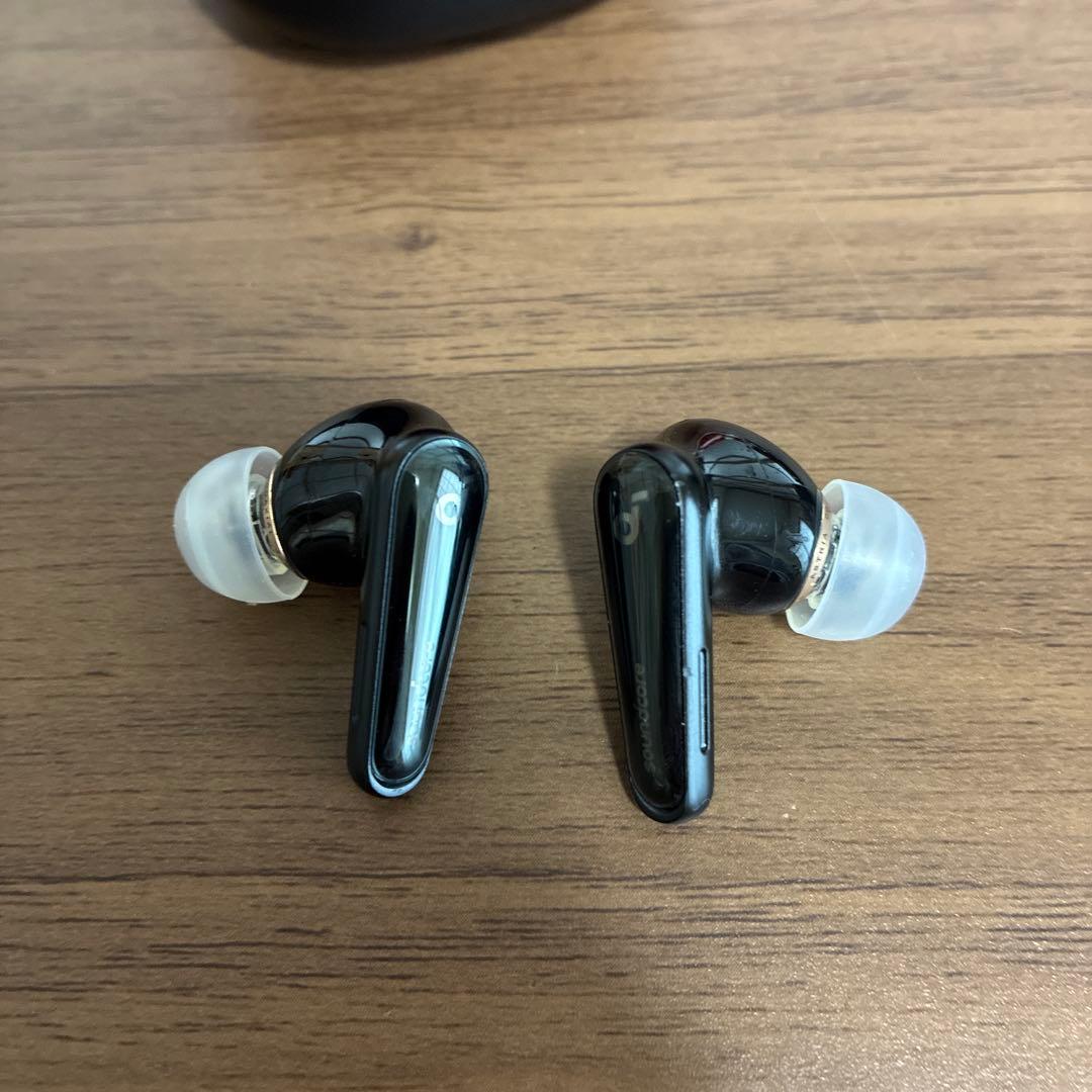 ワイヤレスイヤホン ブラック インイヤー型