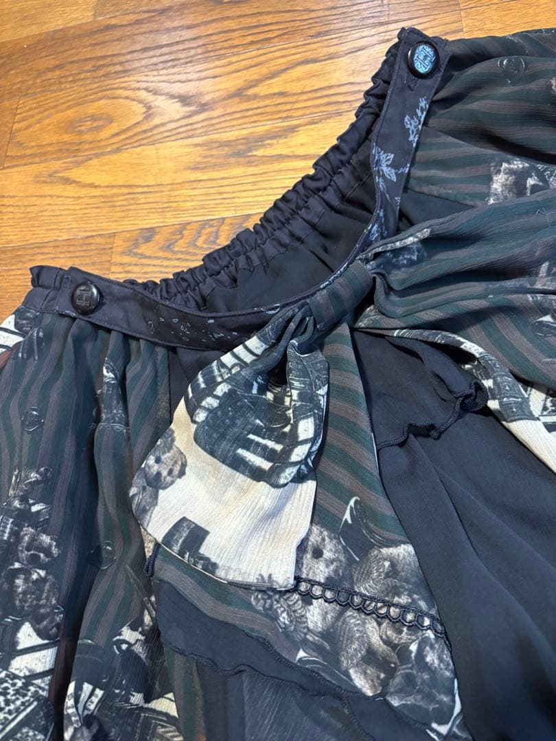 h.NAOTO FRILL テディベア柄スカート