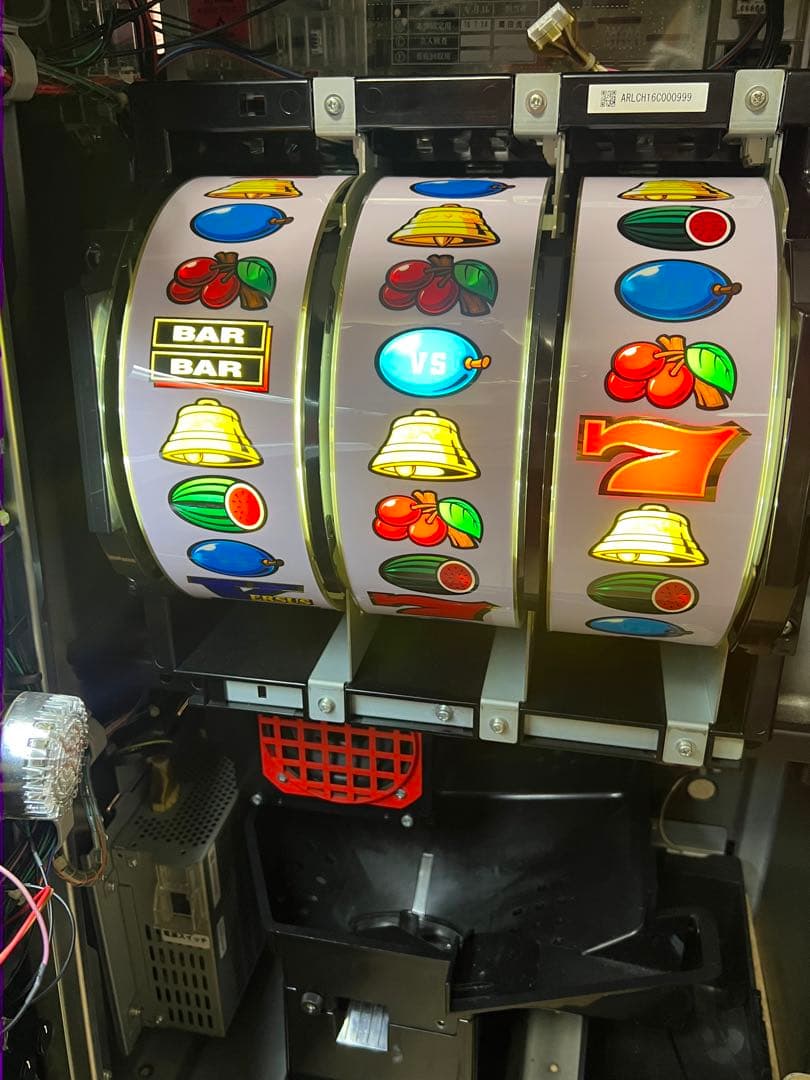 トマト　バーサスSE　パチスロ実機　５号機　不要機　送料込み