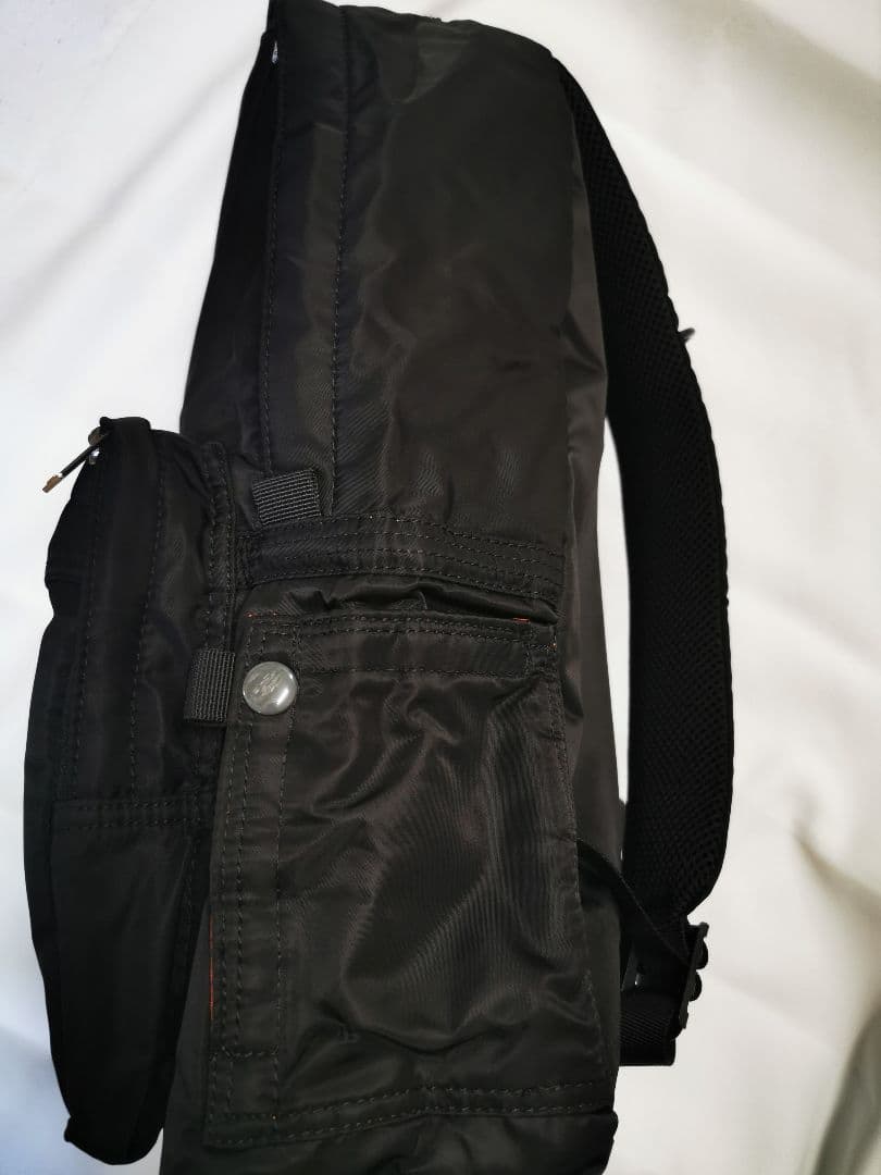 開封済み　未使用 　ポーター タンカー リュック 黒 デイパック