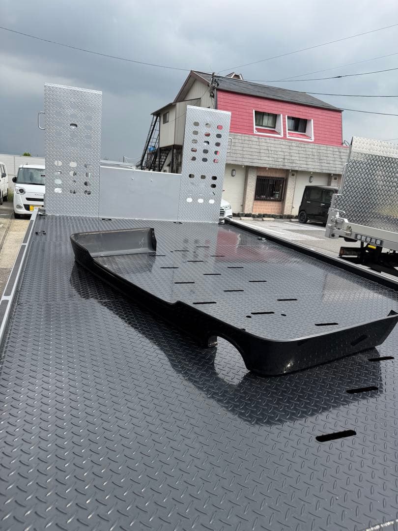 ハイエース200系　モデリスタ　リア　206ブラック