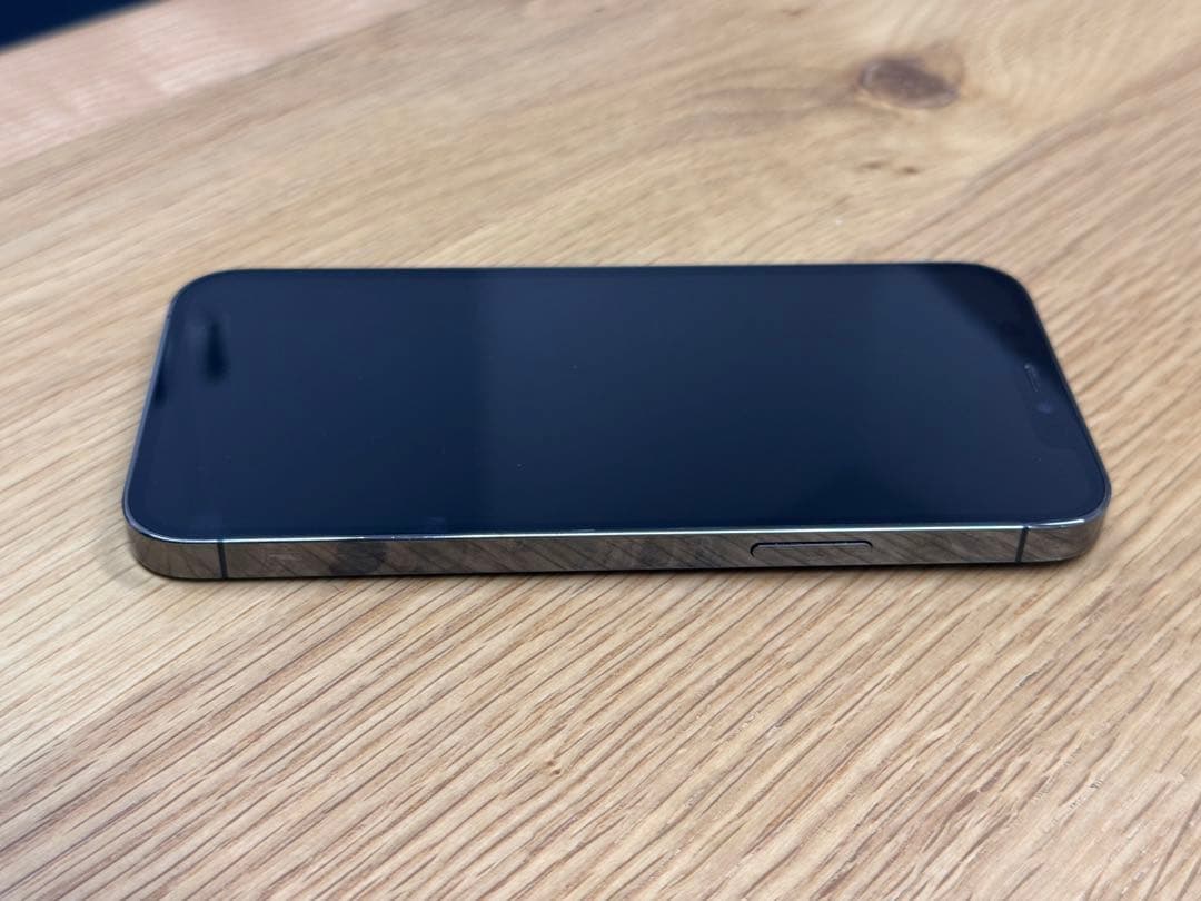 iPhone12 Pro 256GB グラファイト｜動作良好｜背面割れあり