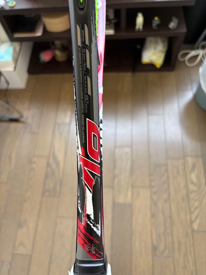 【美品】YONEX ナノフォース８Ｖレブ　ソフトテニスラケット