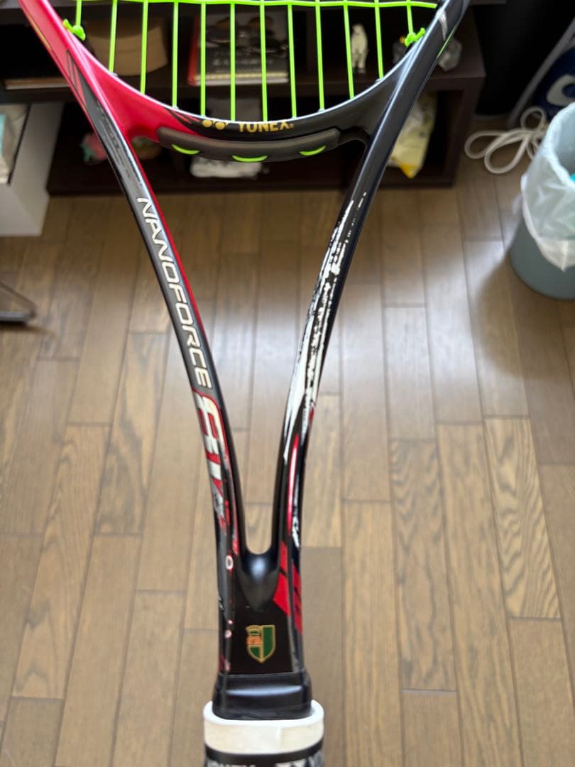【美品】YONEX ナノフォース８Ｖレブ　ソフトテニスラケット