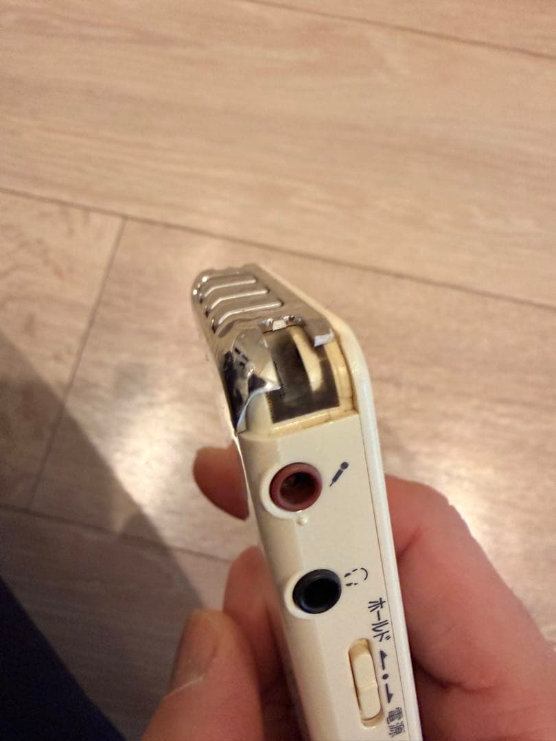 【値下げ】ソニー ポータブルラジオレコーダー icz-r110