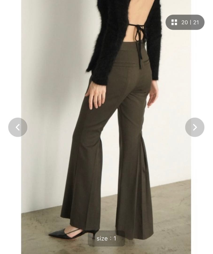 8chiさま専用　CLANE　BACK PLEATS FLARE PANTS