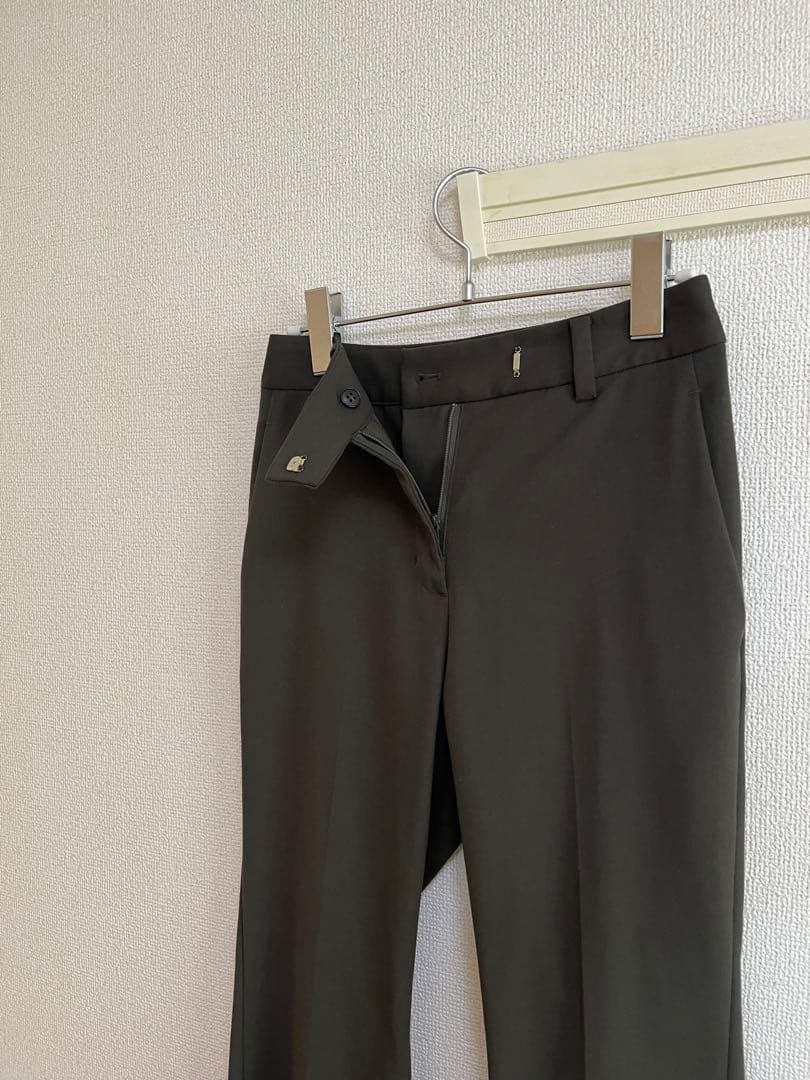 8chiさま専用　CLANE　BACK PLEATS FLARE PANTS