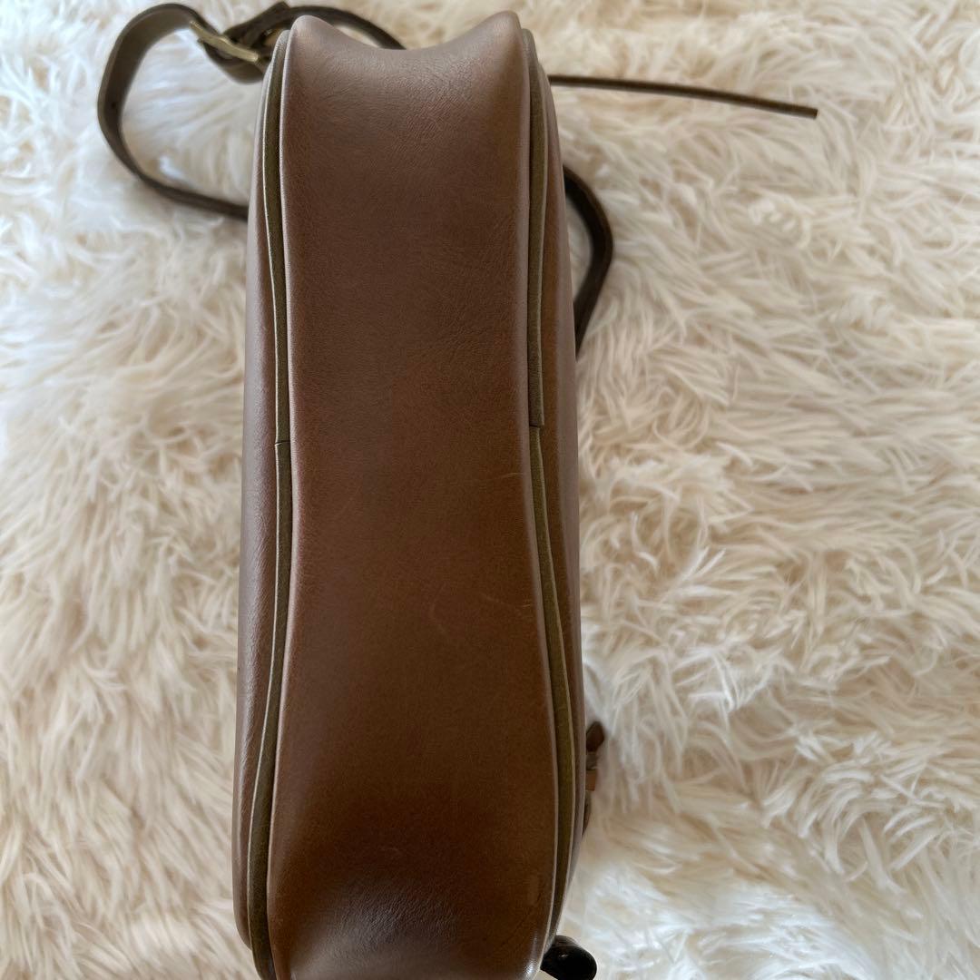 【レア美品】HERZヘルツ　CP 35 ふっくらショルダー グリーンベージュ