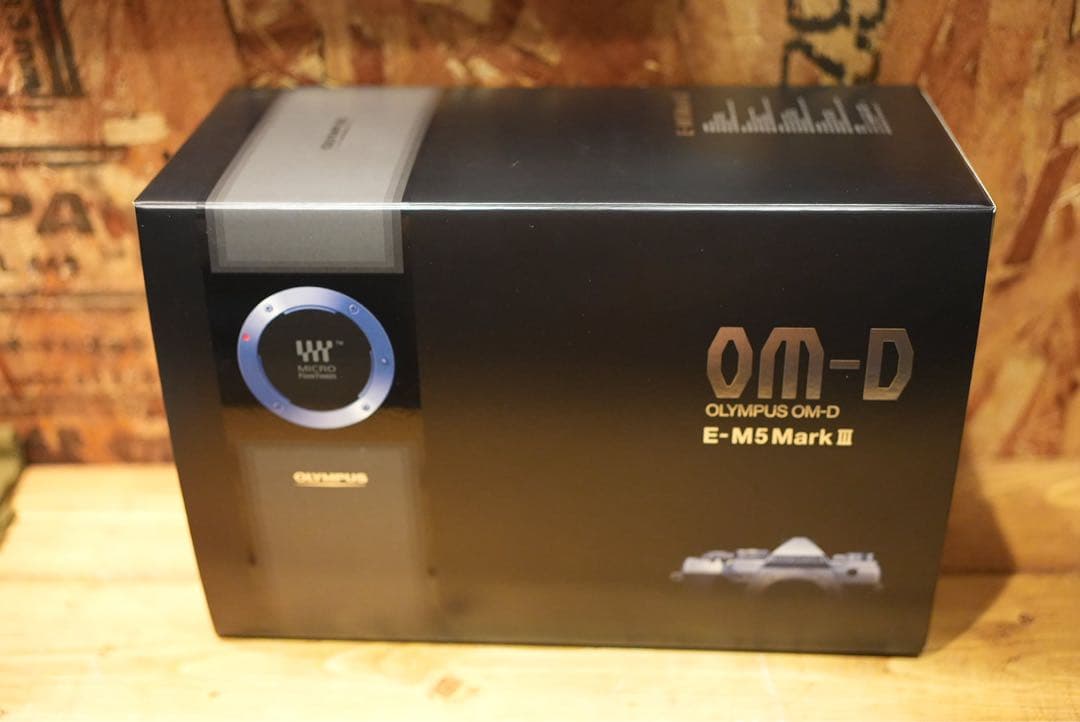 OM-D E-M5 Mark III 12-45mm F4.0 PRO 他2本