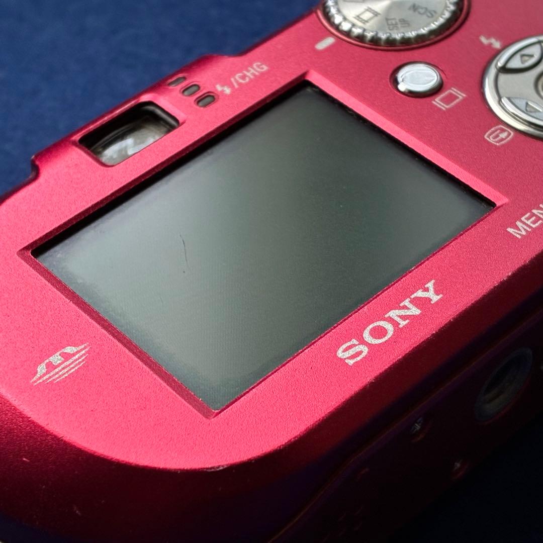 【箱・ほぼ付属品完備／完動品】SONY Cyber-shot DSC-P100赤