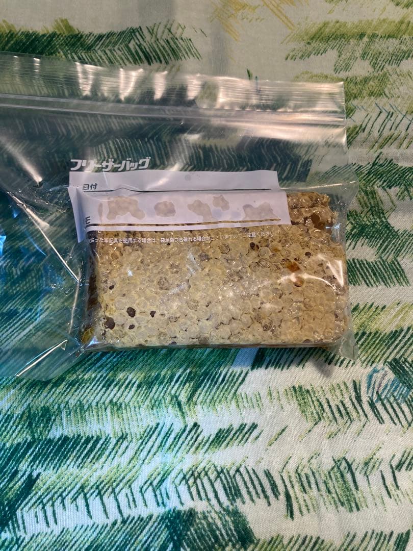 あやたん　ニホンミツバチ　巣蜜　コムハニ　935g