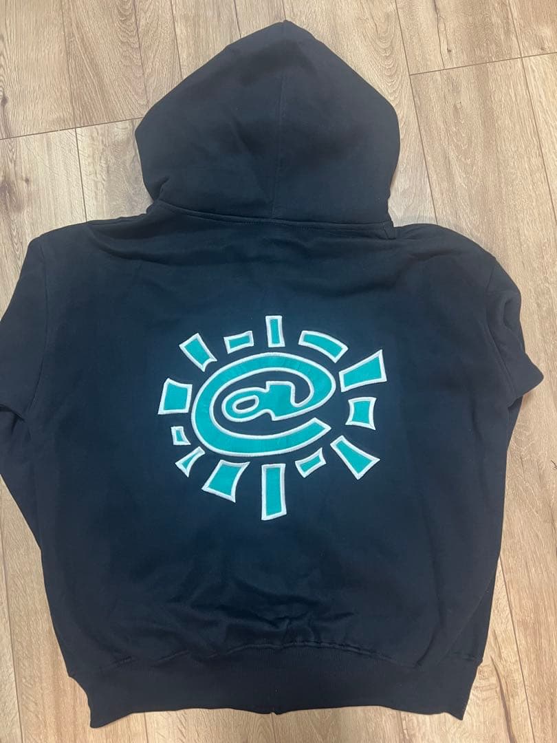 刺繍 Always Do What Youブラックパーカー 新品M