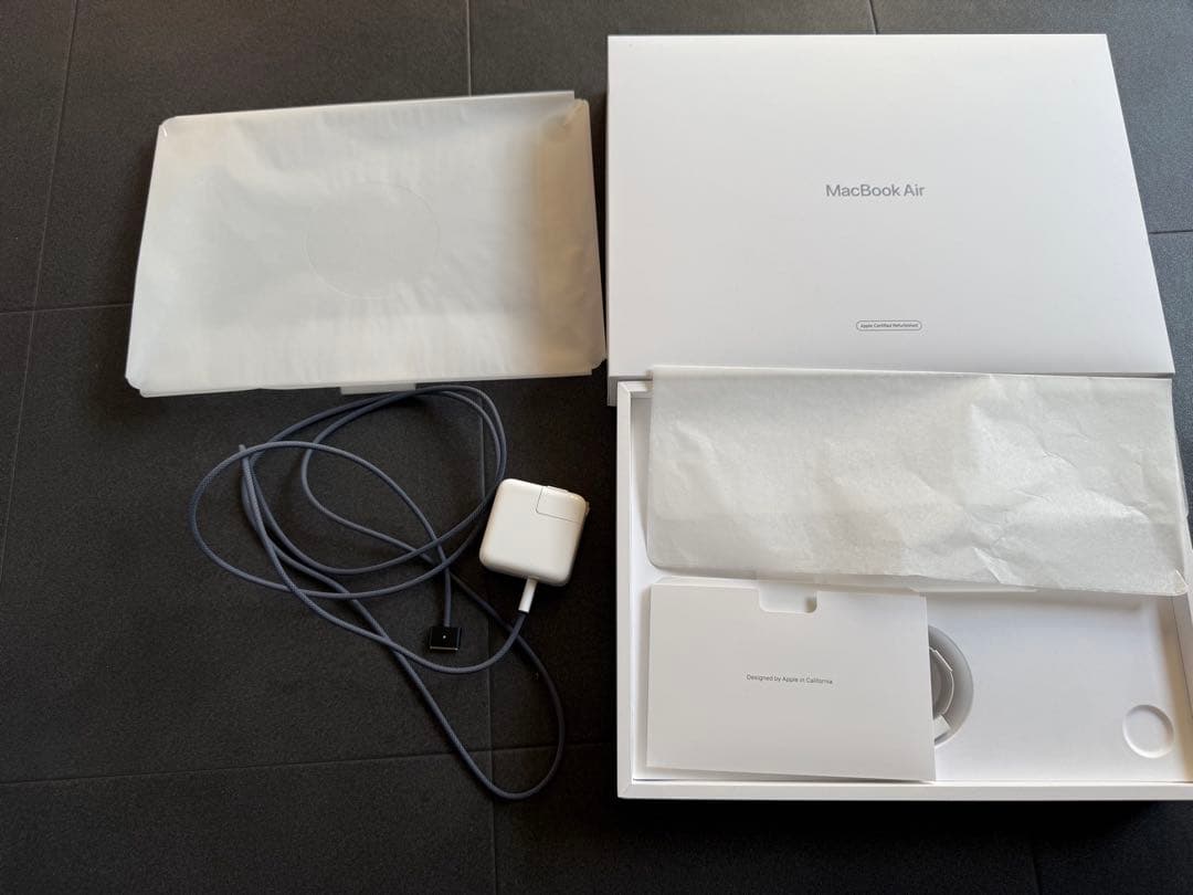 MacBook Air 13インチ M2 ミッドナイト メモリ8GB