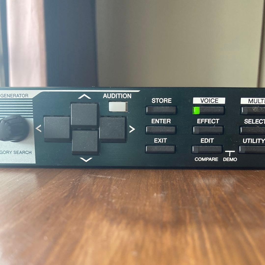 YAMAHA MOTIF RACK XS 音源モジュール