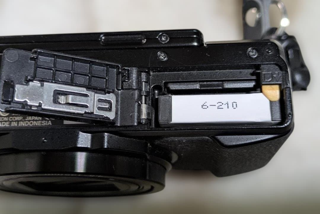 Nikon COOLPIX S9900 30倍ズーム ブラック