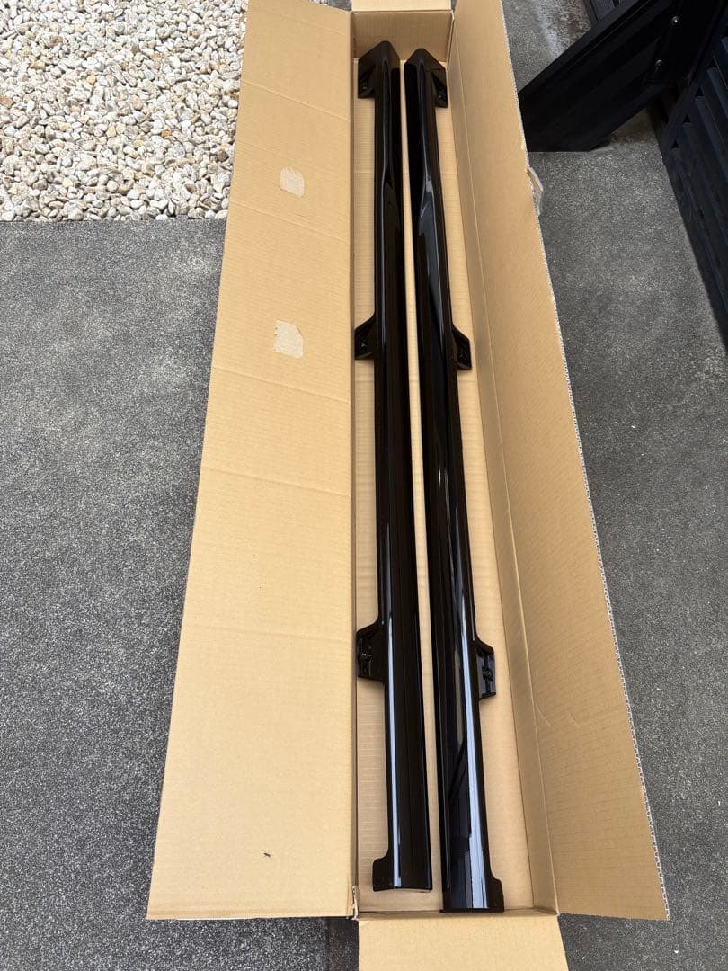 【ひーくん出品】新品未使用　NBOX JF5純正サイドスポイラー