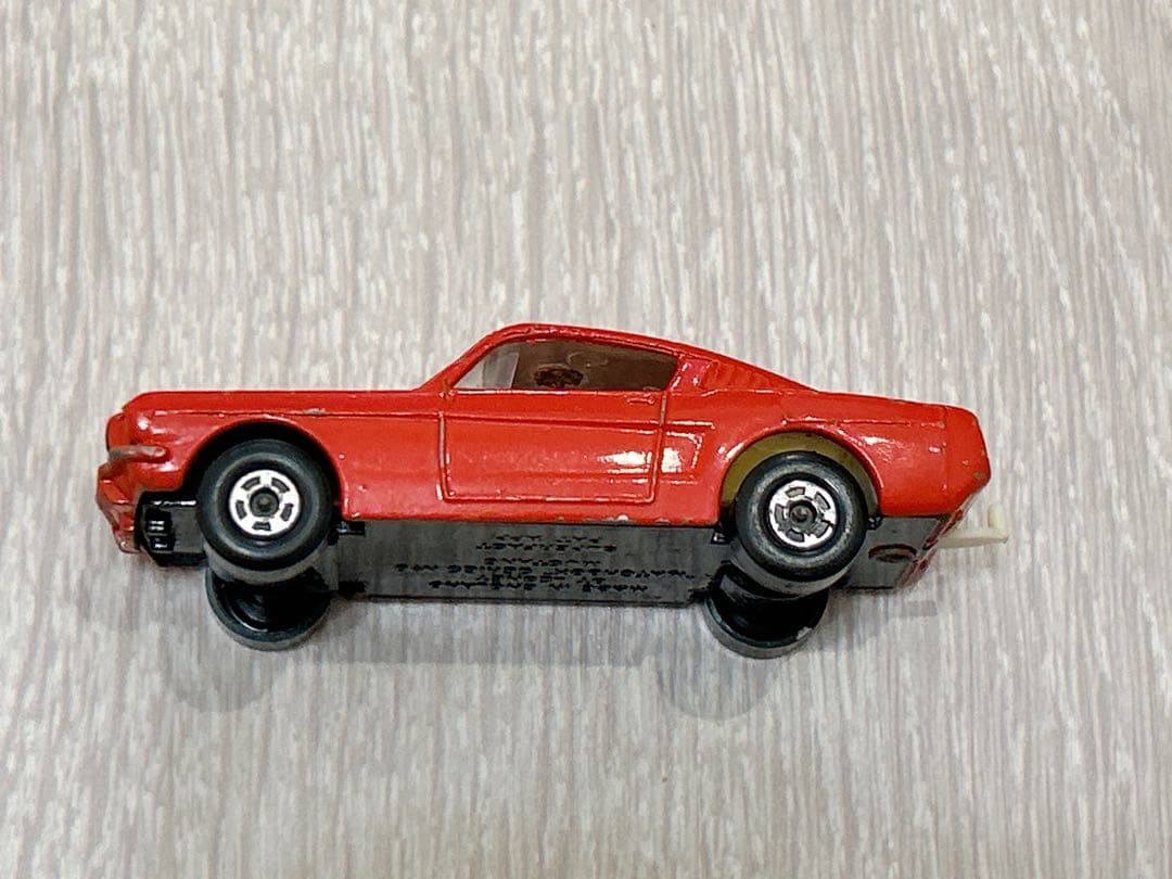 激レア ミニカー マッチボックス 8 FORD MUSTANG MUSTANG