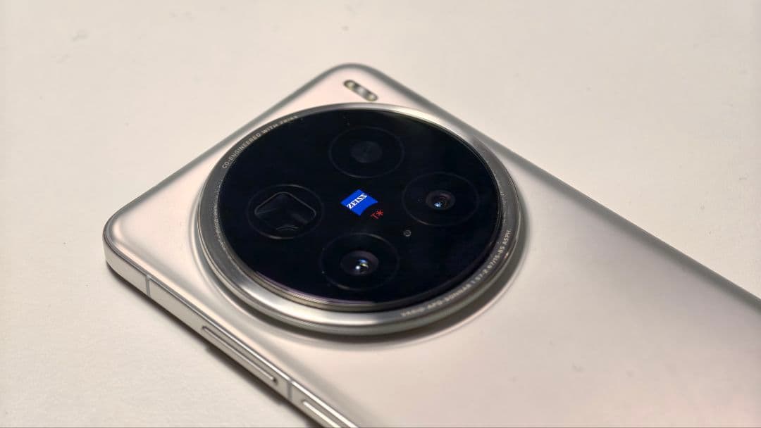 vivo X200 pro チタニウム 12GB/256GB