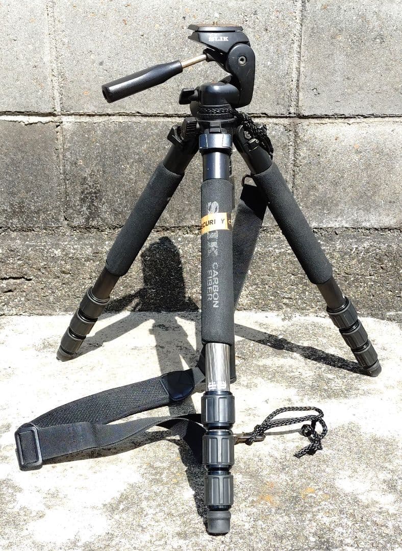 spkfmslf 【動作良好】SLIK CARBON814Limited