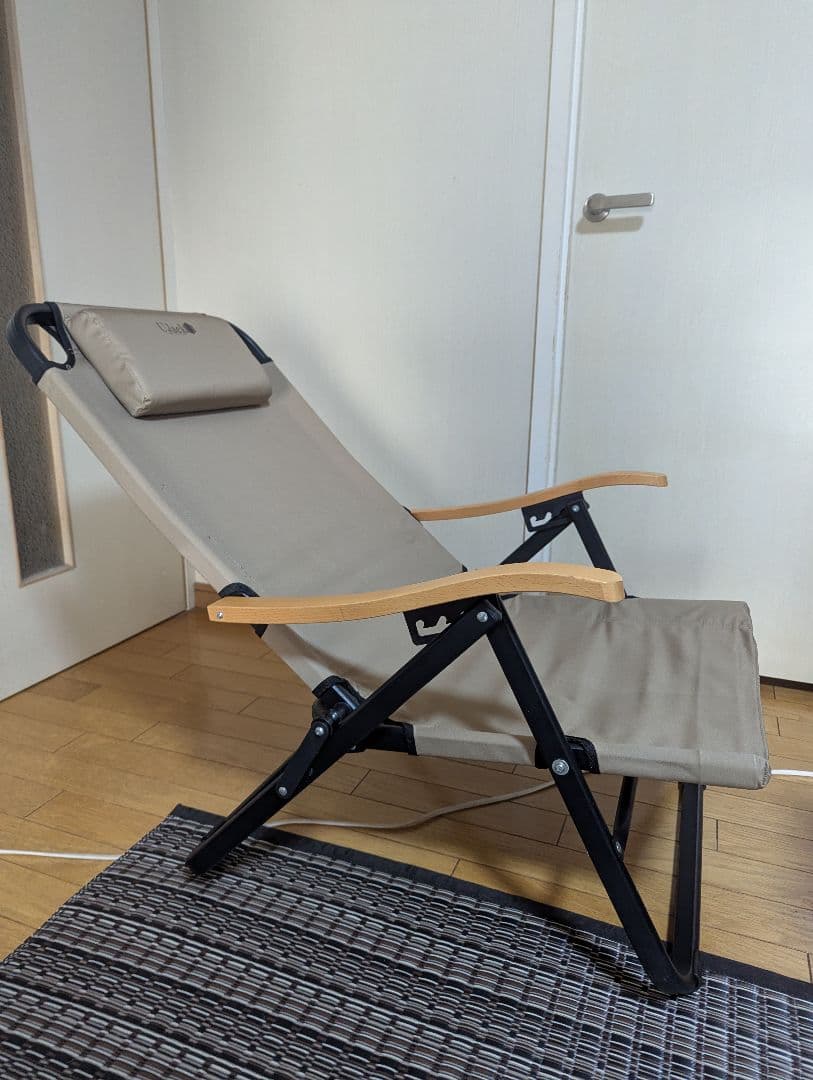 難燃リクライニングローチェア　ユージャック