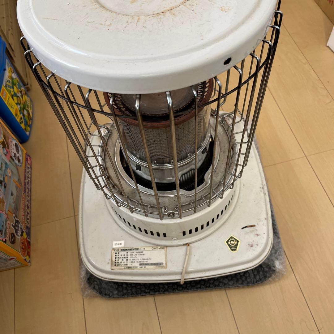 サンヨー石油ストーブ ホワイト 円筒形