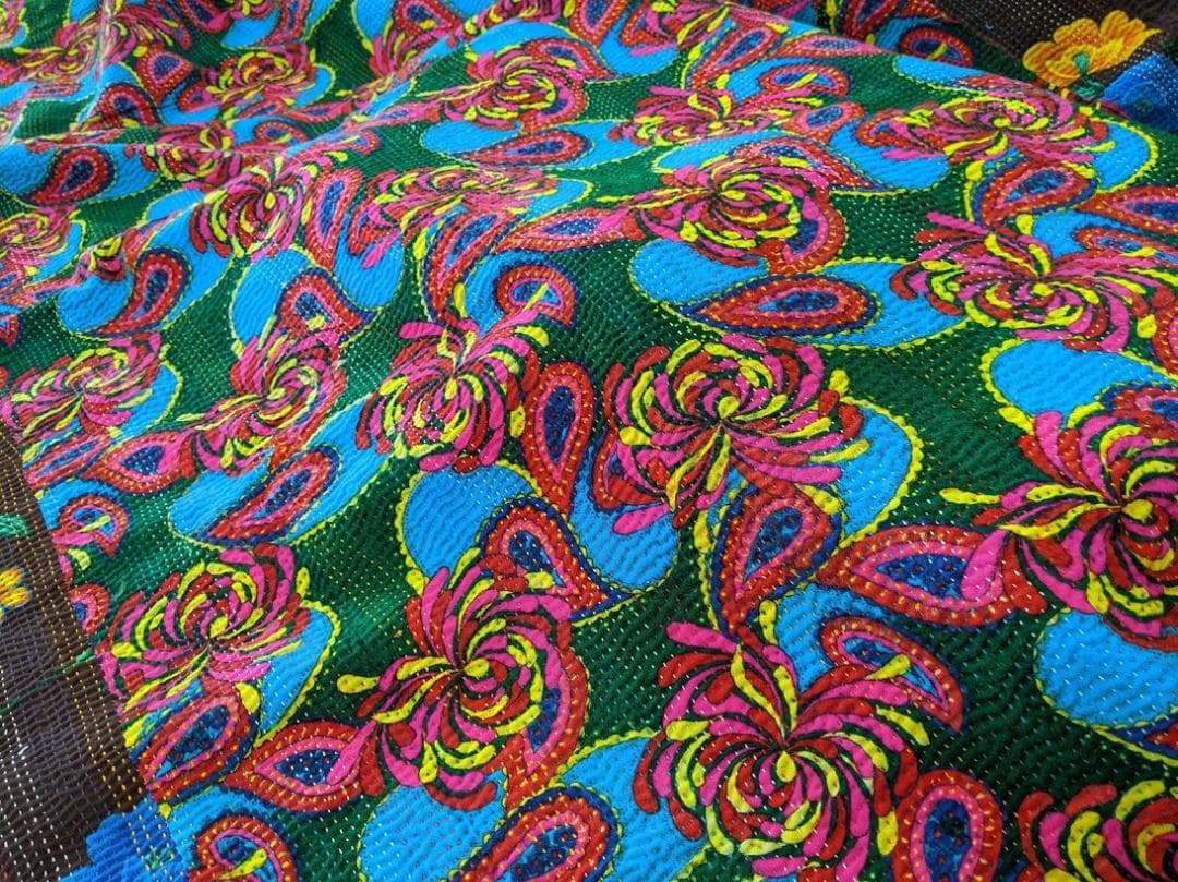 め*ん様 ヴィンテージ　ラリーキルト　グリーンブラウン