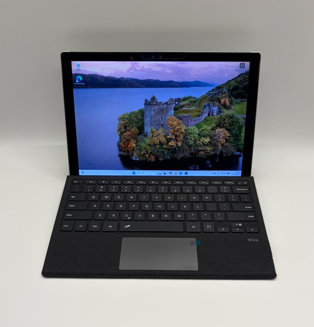 Surface Pro 4（7色キーボード）4GB/128GB NVMe
