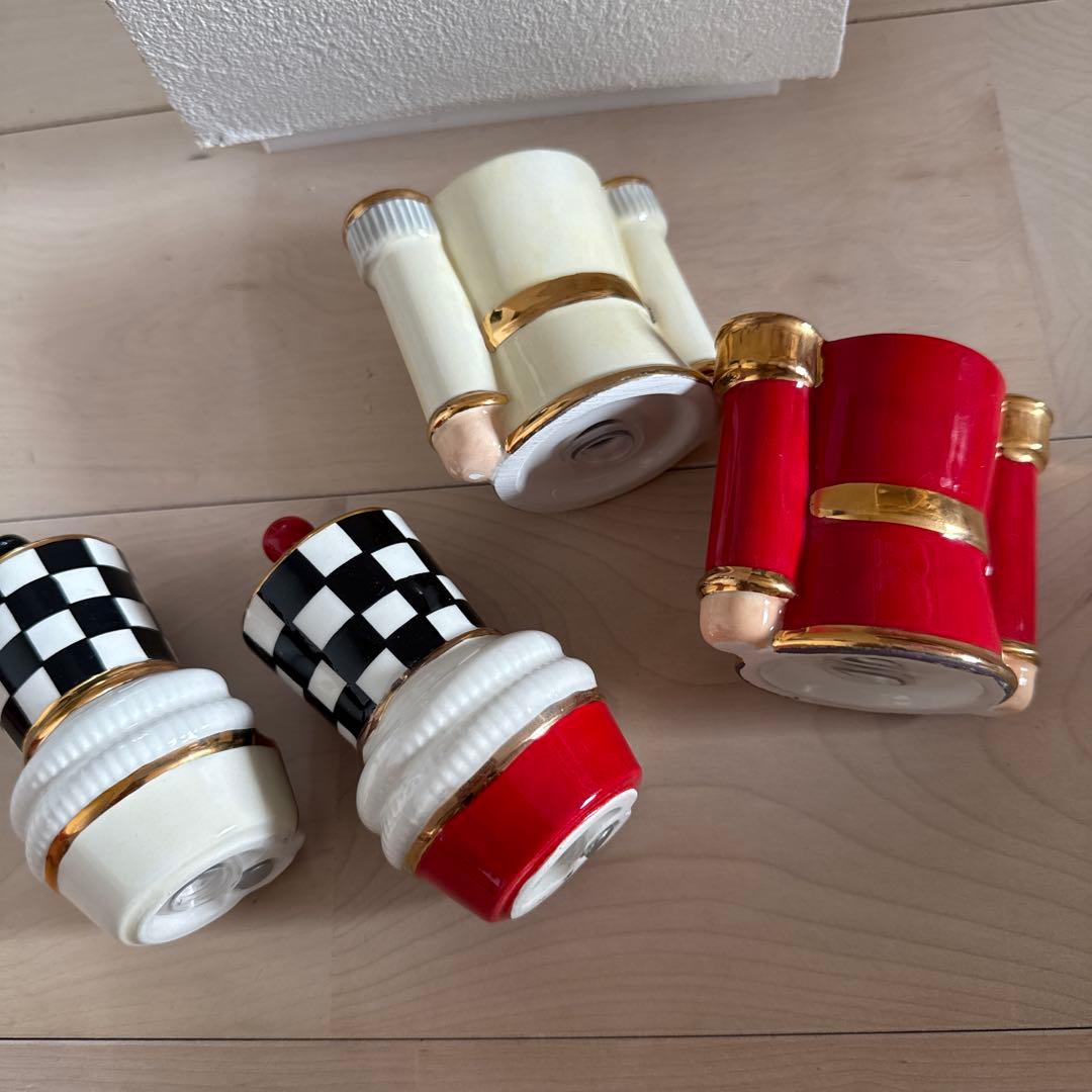 Mackenzieマッケンジーチャイルズ　ペッパー入れセット　ナットクラッカー