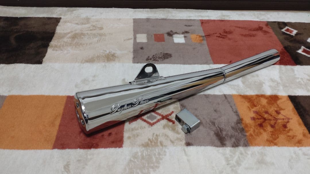 sr400　ペイトンプレイス　マフラー　グッズ　ボアエース　シート