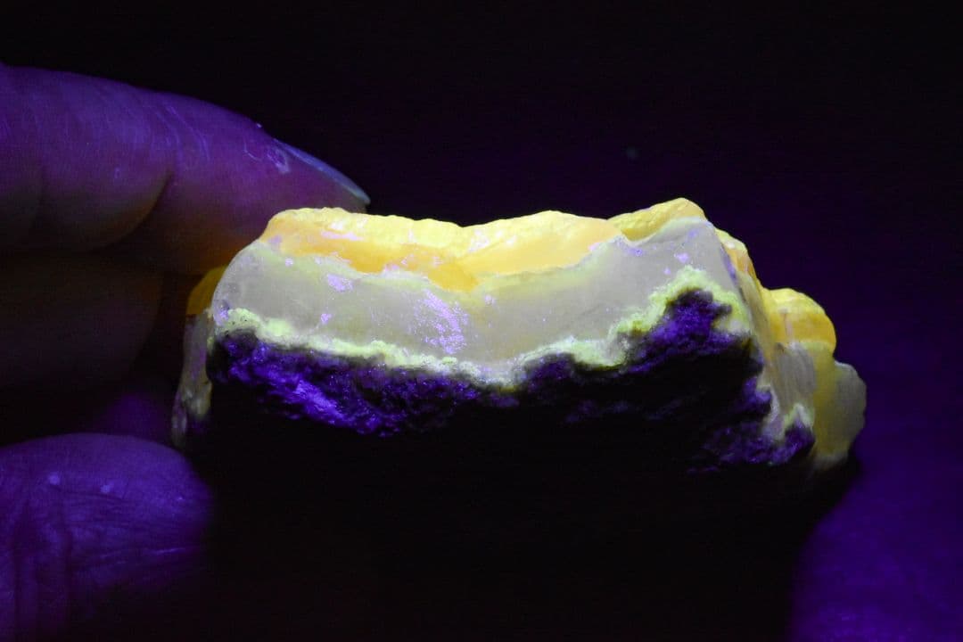 ★北海道然別湖産 北海道石(オパール)選別品