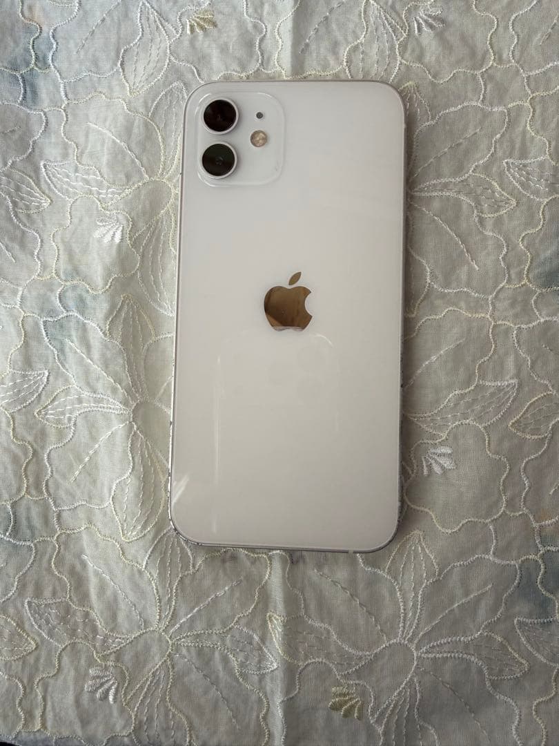 iPhone12 256GB ホワイト