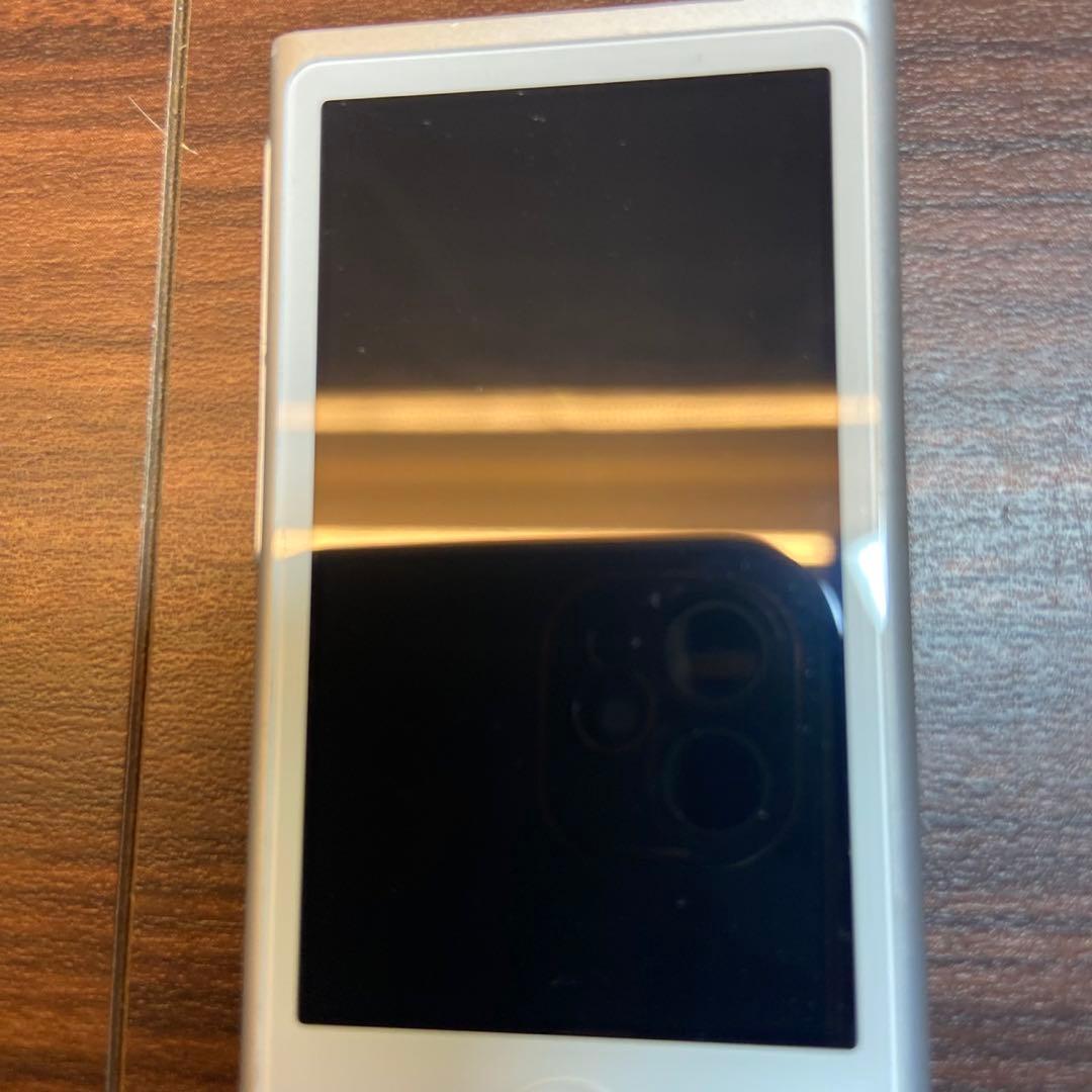 iPod nano 第7世代 16GB シルバー 4960