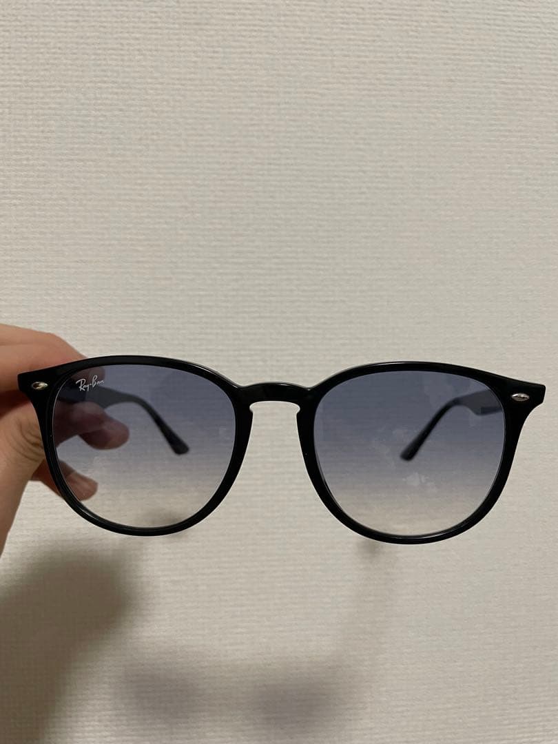 Ray-Ban サングラス　RB4259F 601/19 53-20