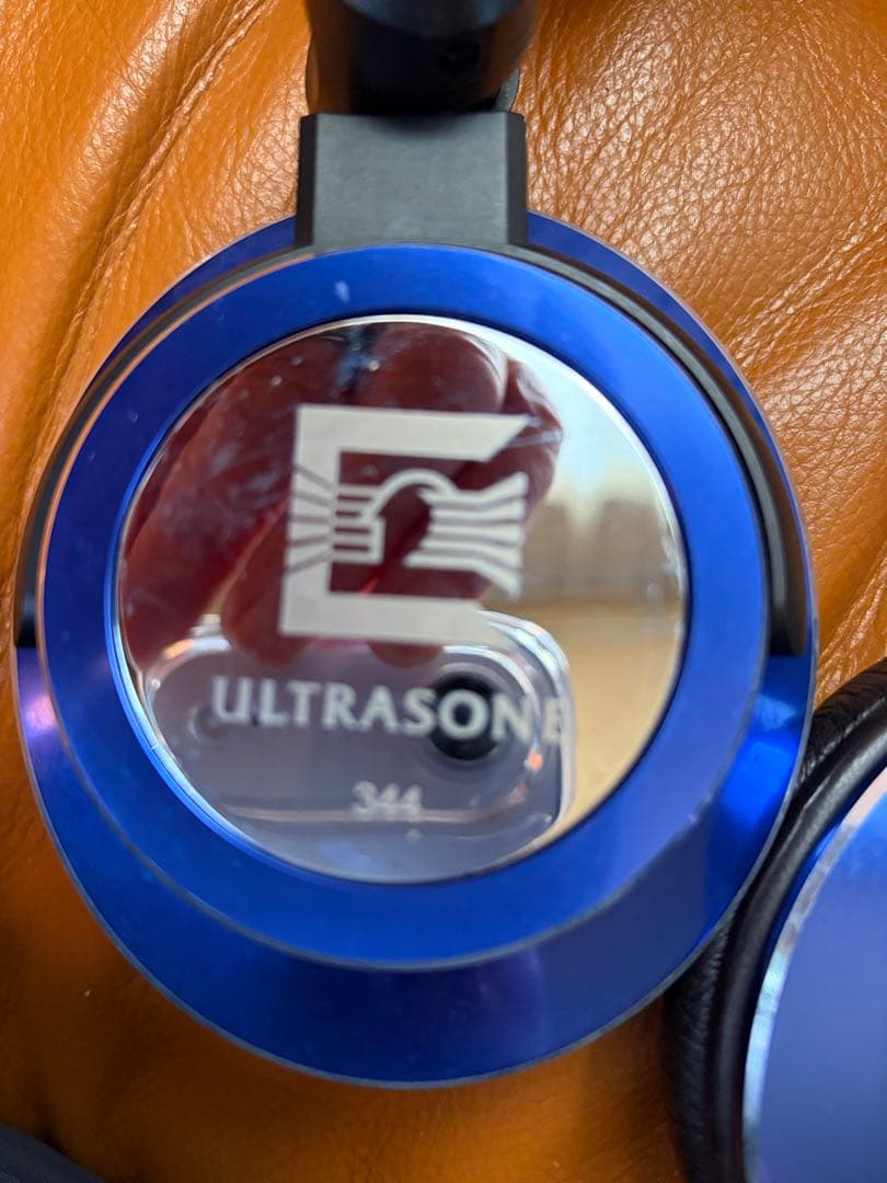 限定モデル　ウルトラゾーン　Tribute7